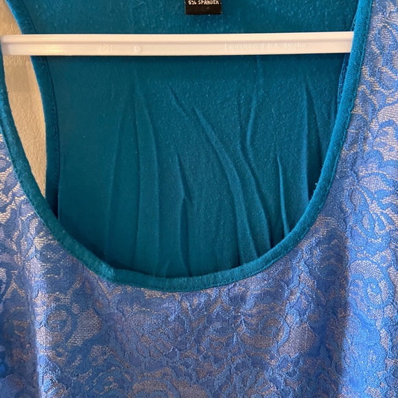 Seduction blue lifted flower pattern sheer/front tank top - Picture 2 of 8